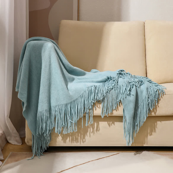 Chunky Knit Throw Blanket With Tassel Edges