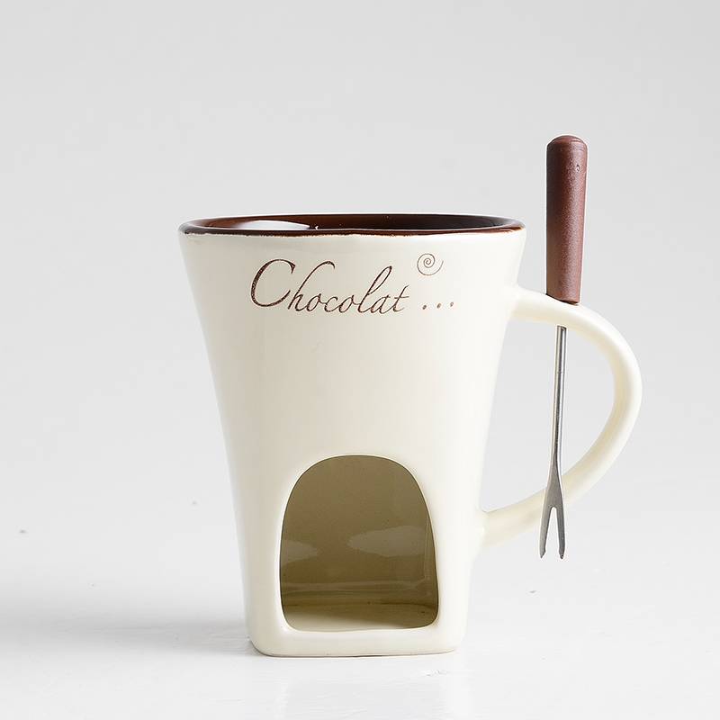 Ceramiczny kubek do fondue z widelczykiem