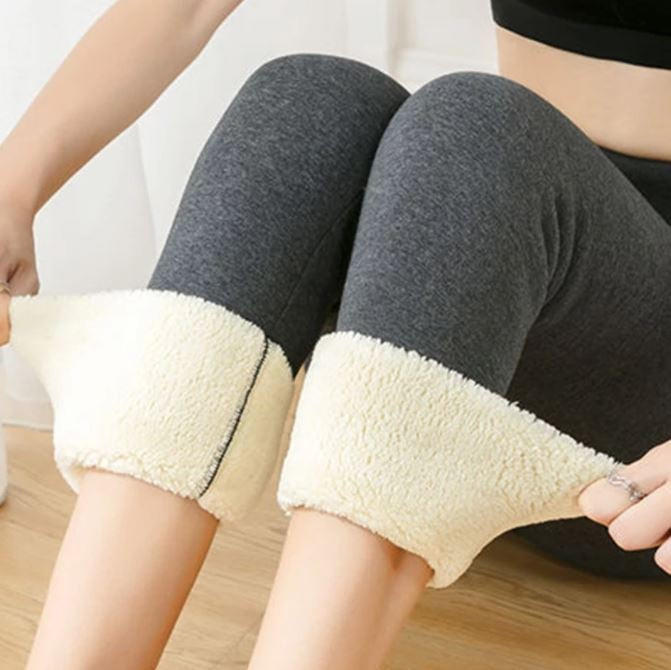 Grube legginsy termiczne damskie z polarem