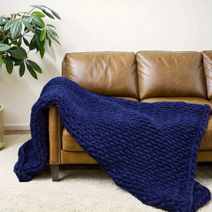 Loomora – Handmade Minky chunky blanket for ultimate comfort