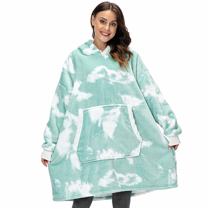 Bluza-koc z polaru z dużym kapturem i kieszeniami