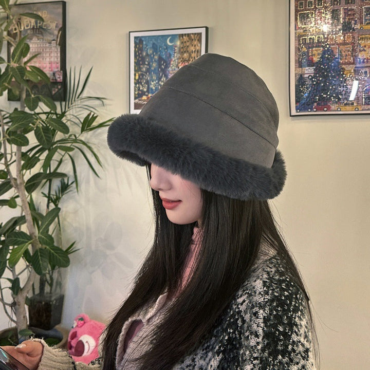 Damska czapka beanie ze sztucznego futra, miękka i elegancka