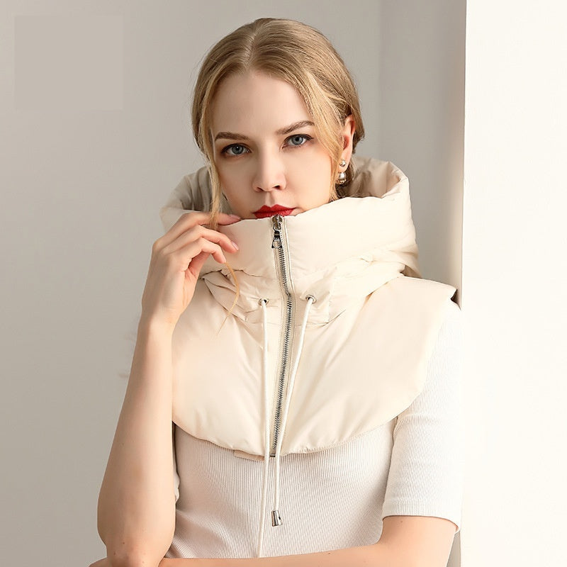 Czarny puchowy kaptur z kominem