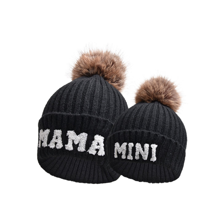 Czarne czapki MAMA i MINI z pomponem