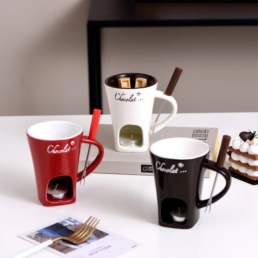 Ceramiczny kubek do fondue z widelczykiem