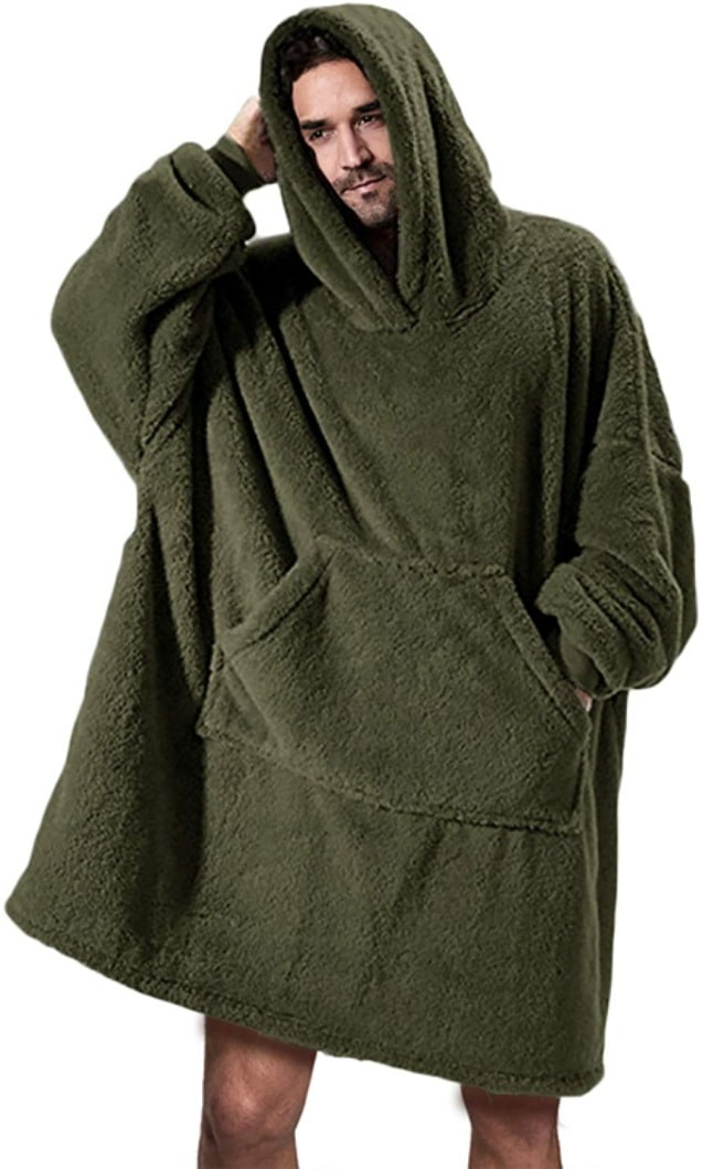 Bluza-koc do noszenia z polar oversize i kieszeń kangurka